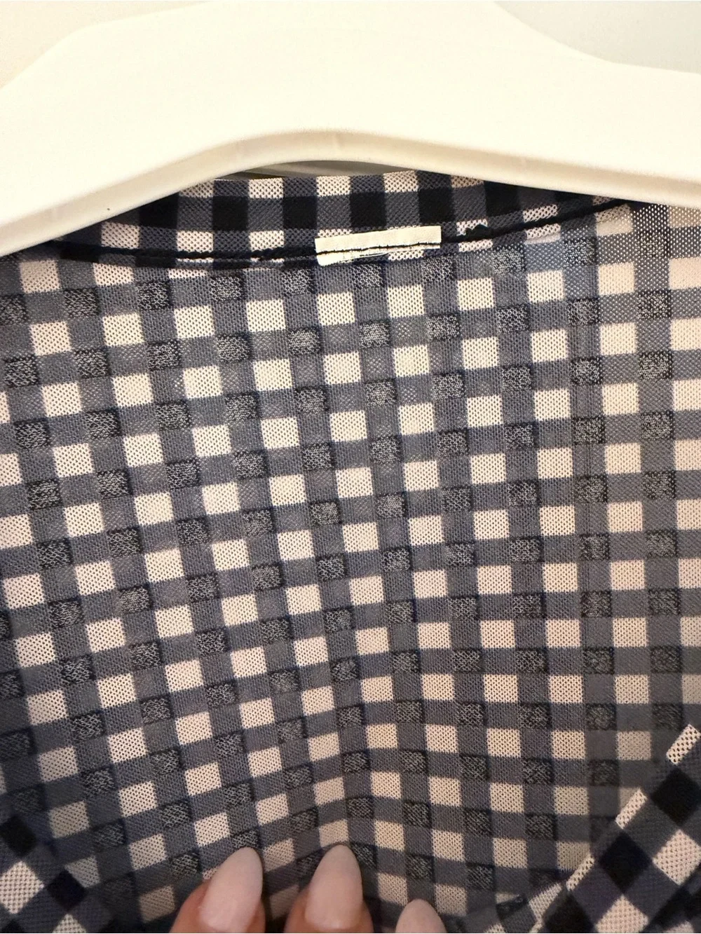 ALO Yoga Meah Gingham Long-Sleeve Crop Top